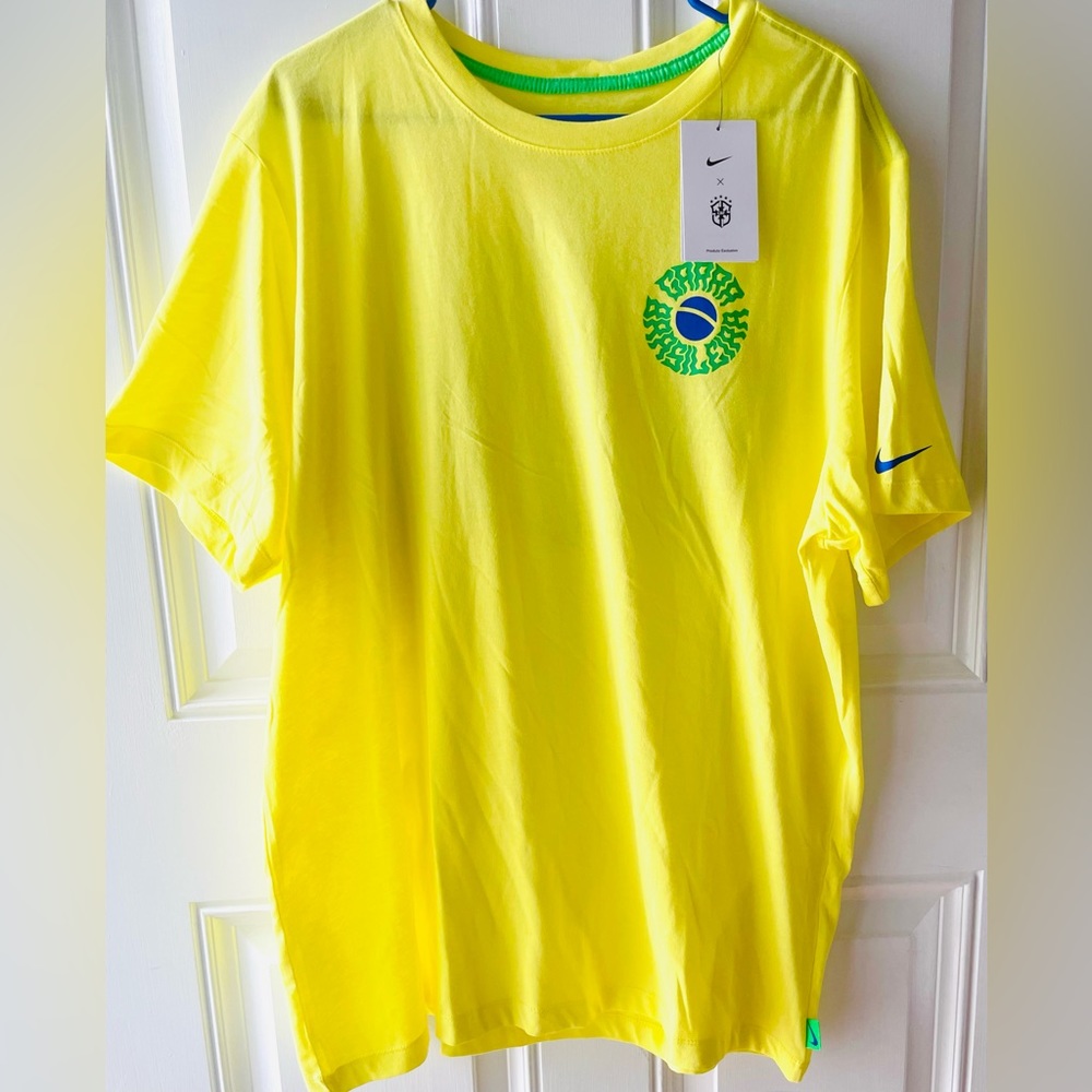 Nike The Nike Tee Brazil Soccer Short Sleeve T-Shirt Top Size XL Men’s futbol